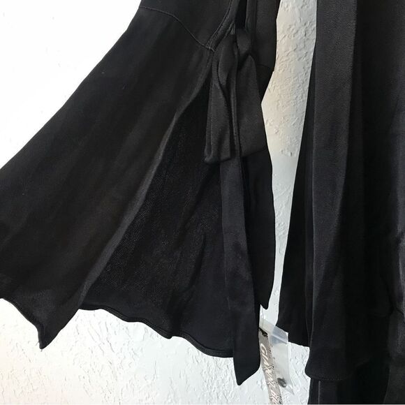 Gianni Bini | Bella Satin Dress | Small - Picture 10 of 11